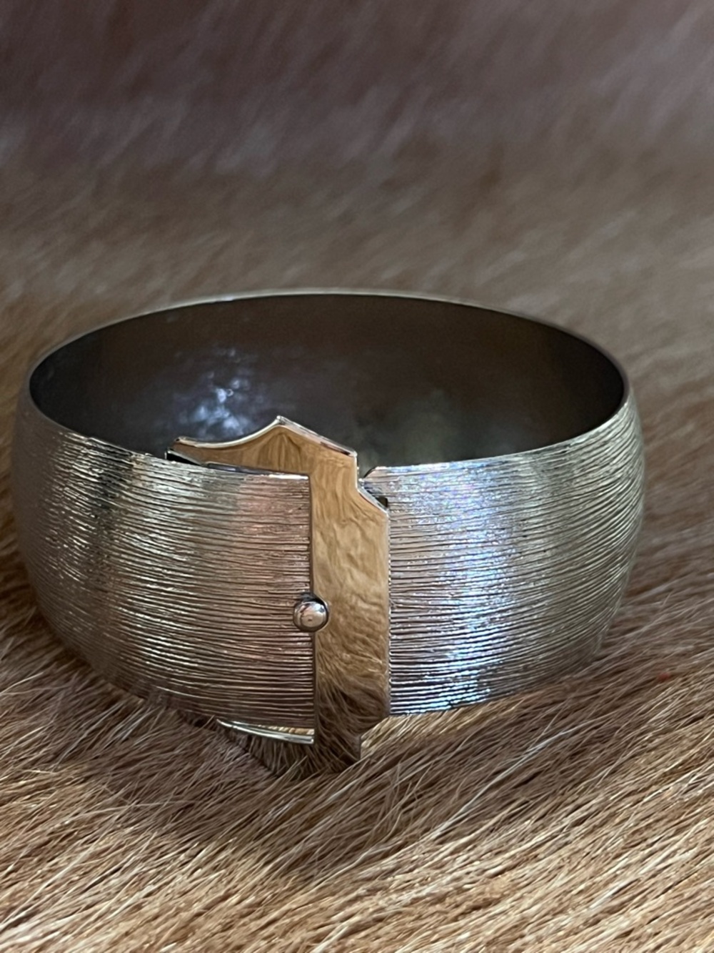 1974 Sarah Coventry belt cuff